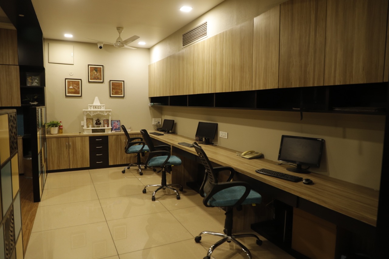 Closed office space in workvistar